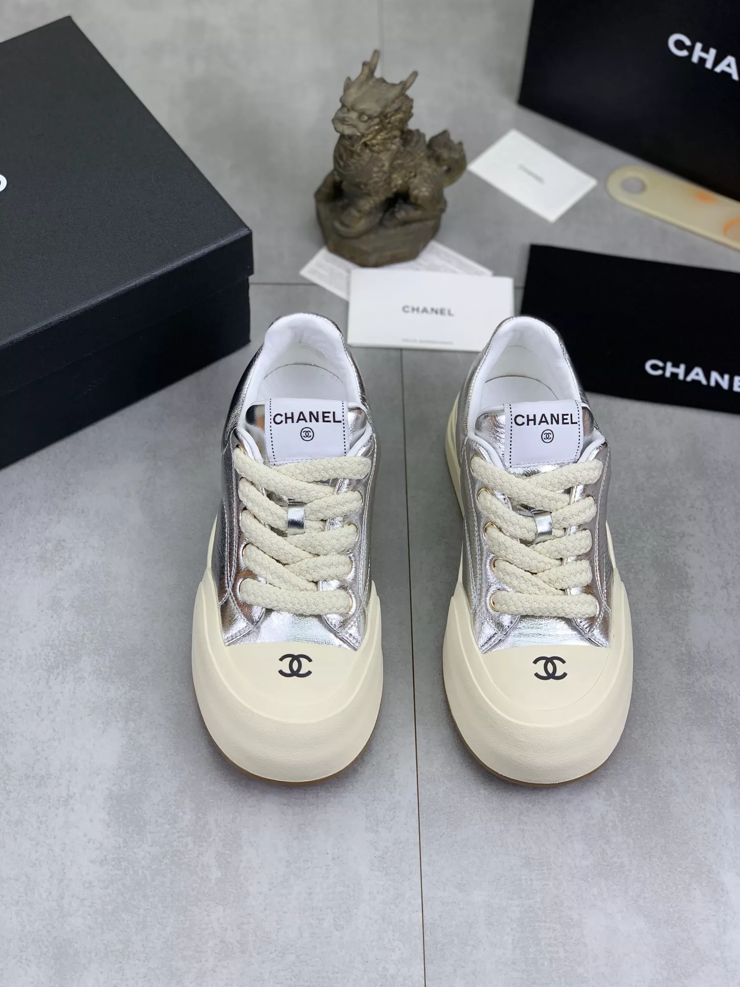 chanel decontractees chaussures pour femme s_12b46201